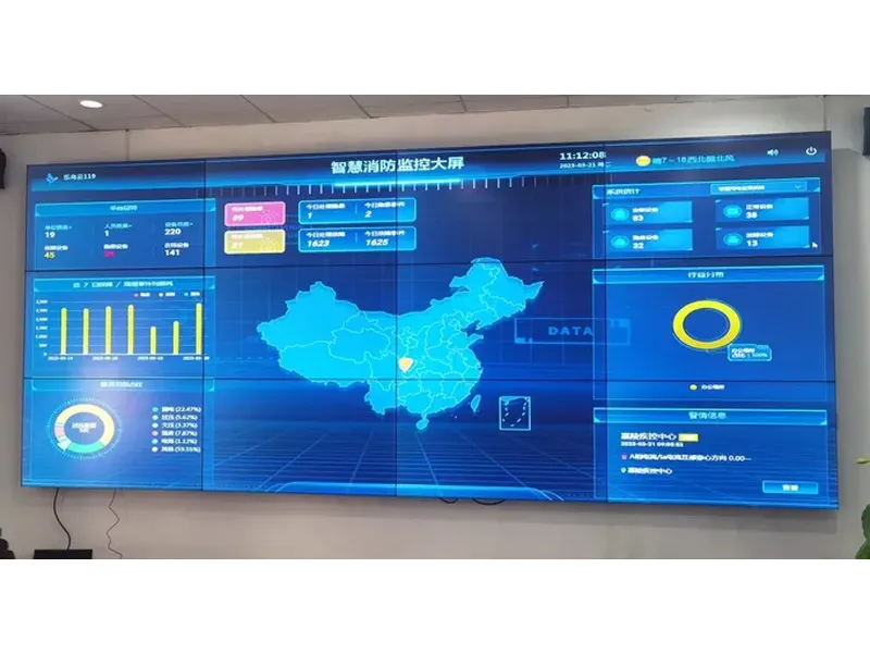 某大厅立式广告机案例